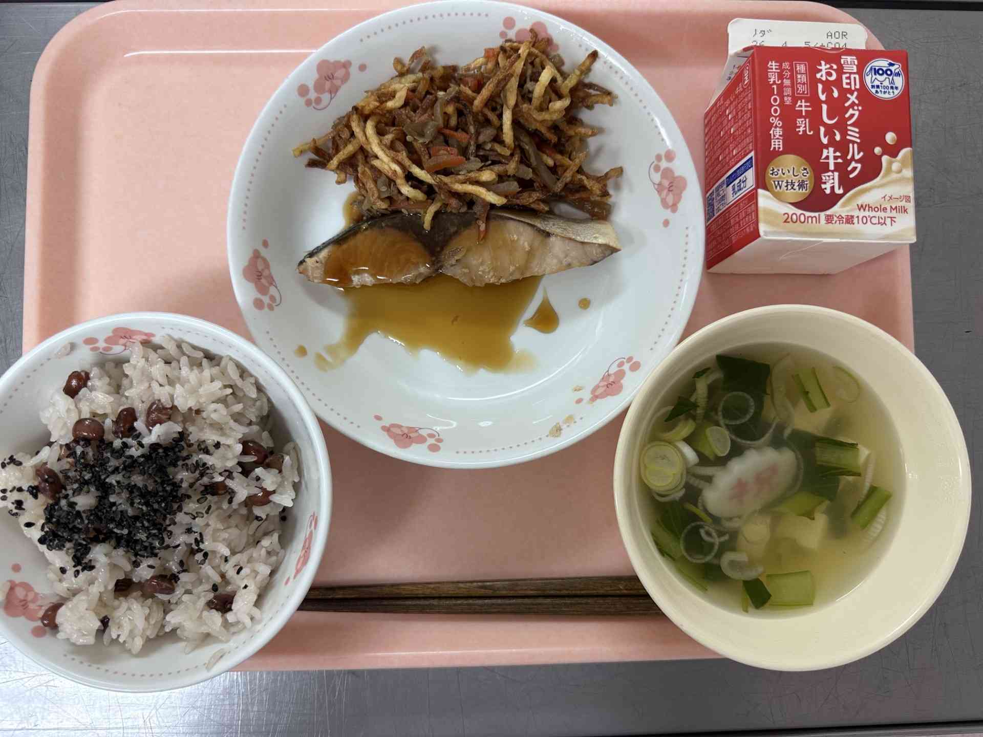 3月　卒業祝い献立①